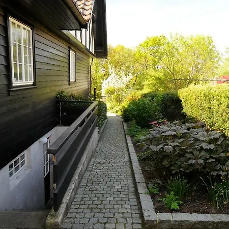 Hinna Garden Leilighet *